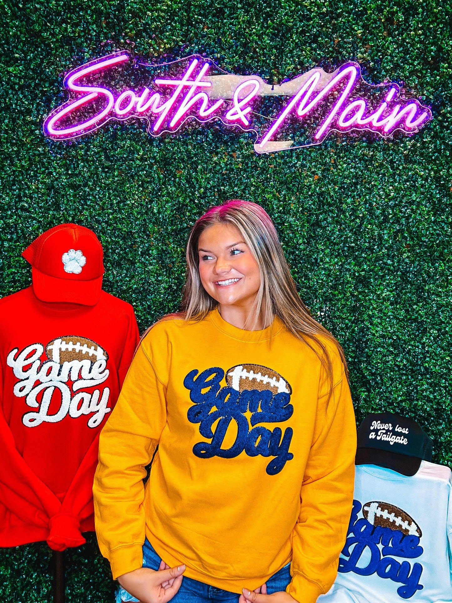 Sweatshirt w/ Navy Game Day Football Chenille