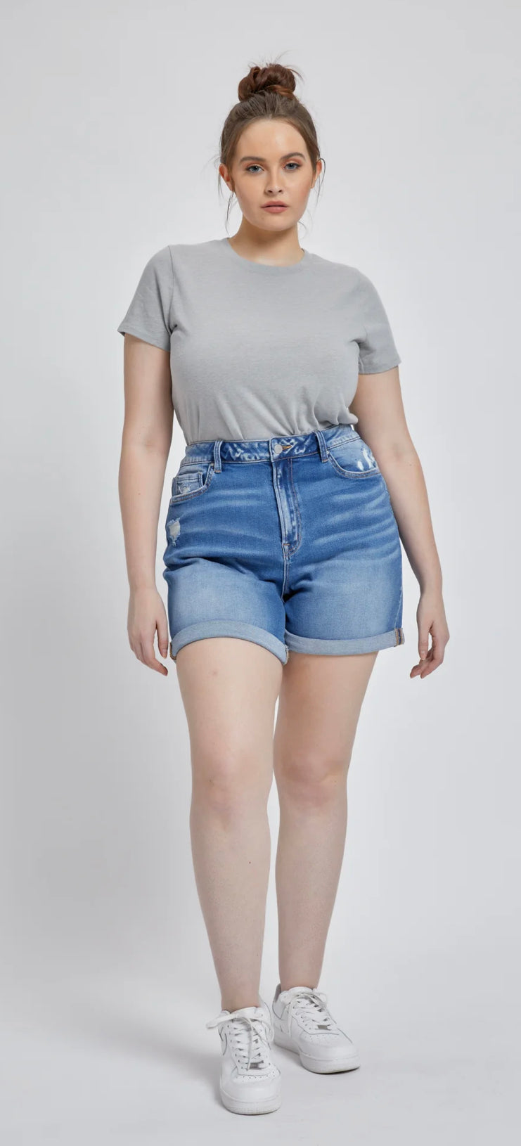 SUPER HIGH RISE MOM SHORTS W/ DOUBLE CUFF