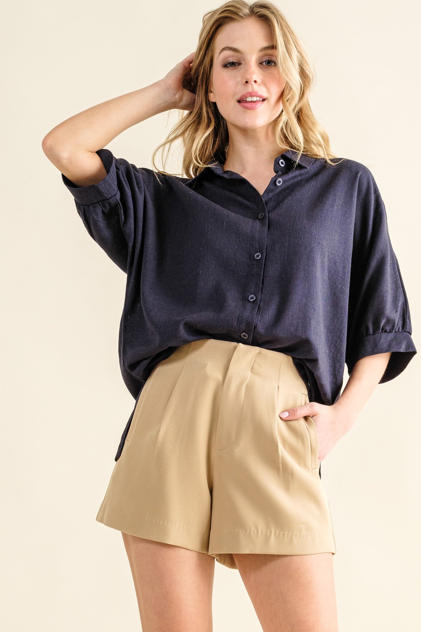 Basic Pleated Short