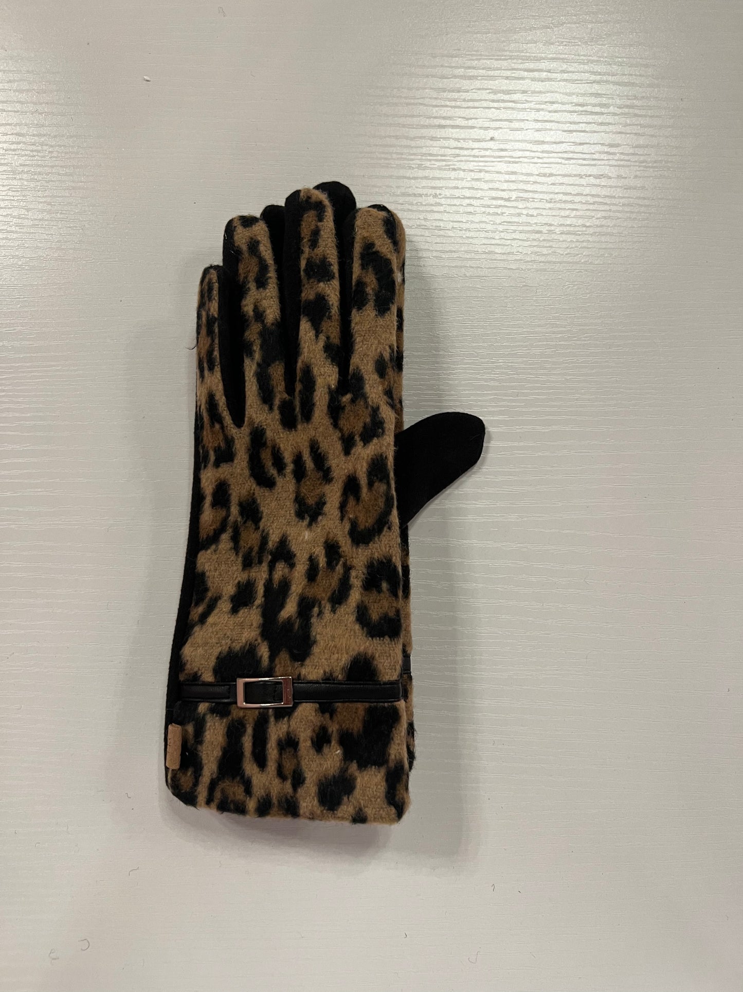 Leopard Gloves