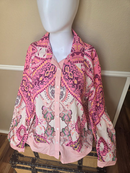 Lovely Melody Paisley Pink Front Button