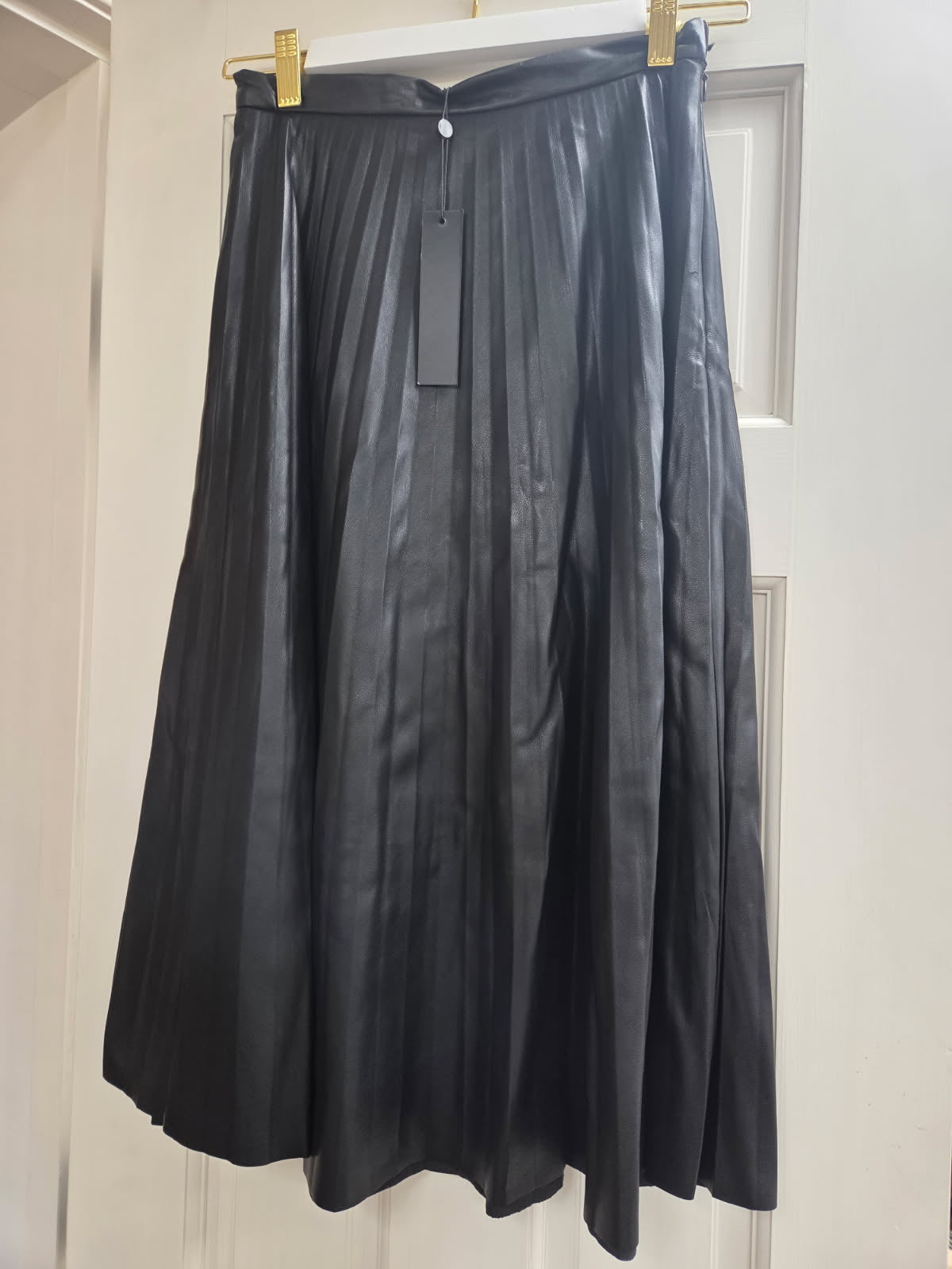 Dolce Cabo Vegan Leather Black Pleated Skirt