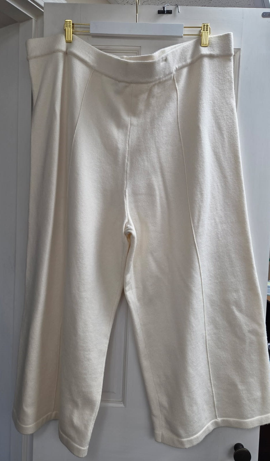 SAB Cream pleated trousers