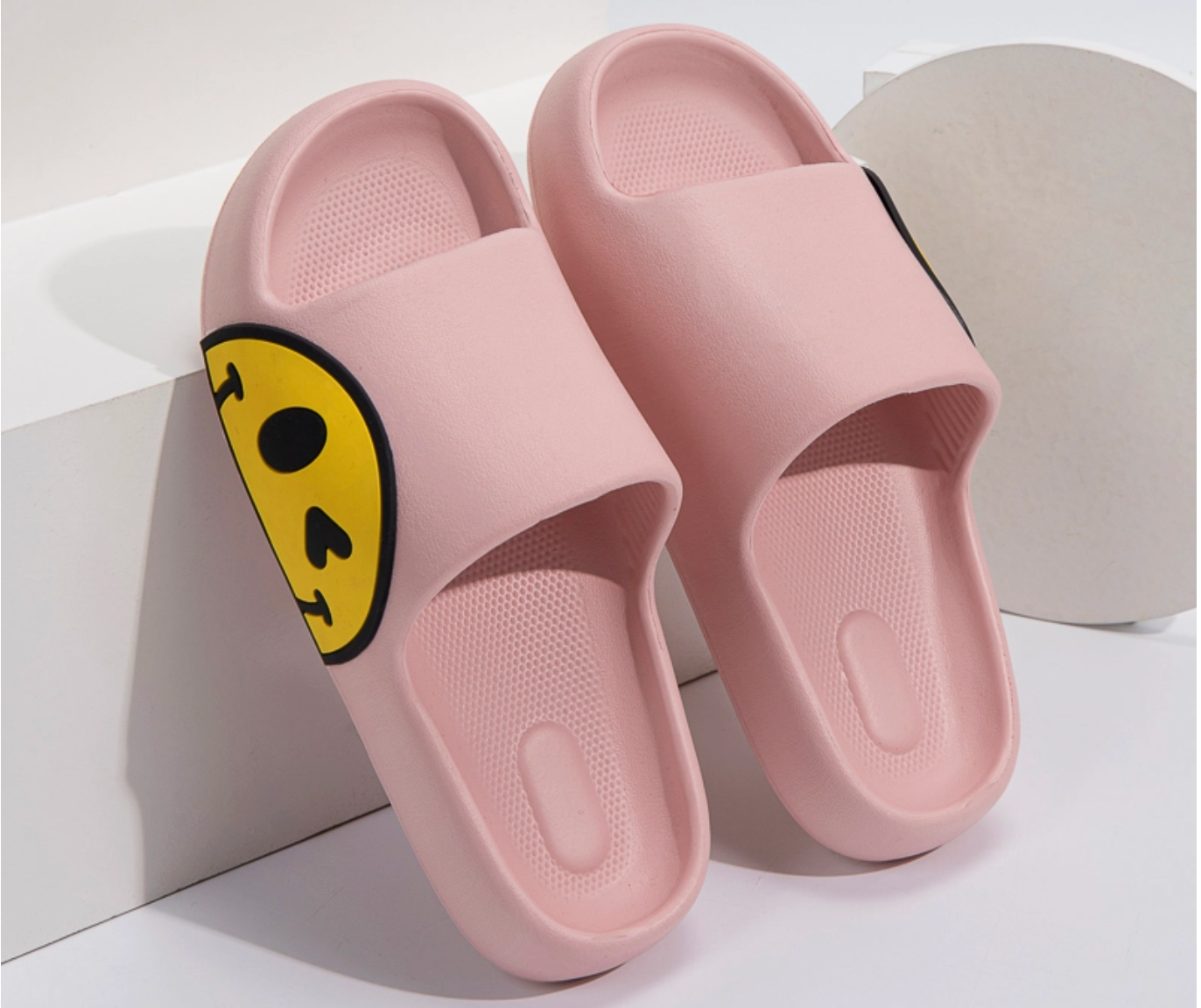 Winky Face Rubber Slippers